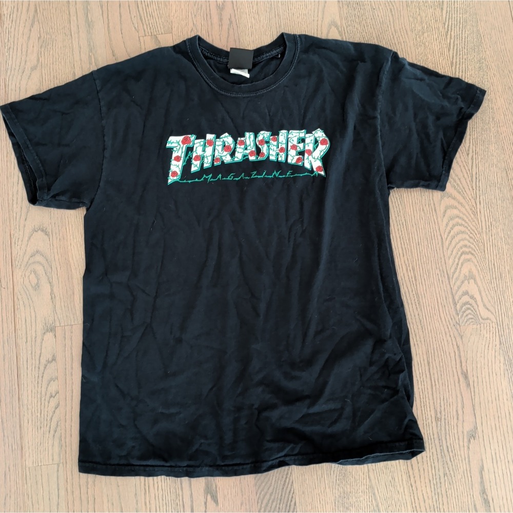 VTG Thrasher Magazine Tshirt Mens L Black Roses Thorns Skate Streetwear Y2K
